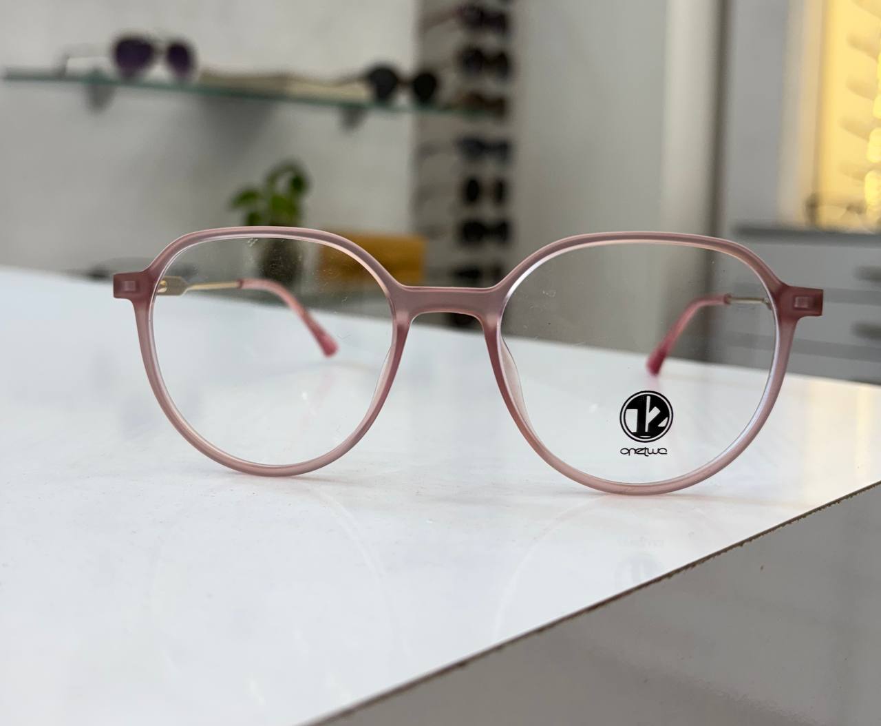 فریم طبی زنانه وان تو 0002