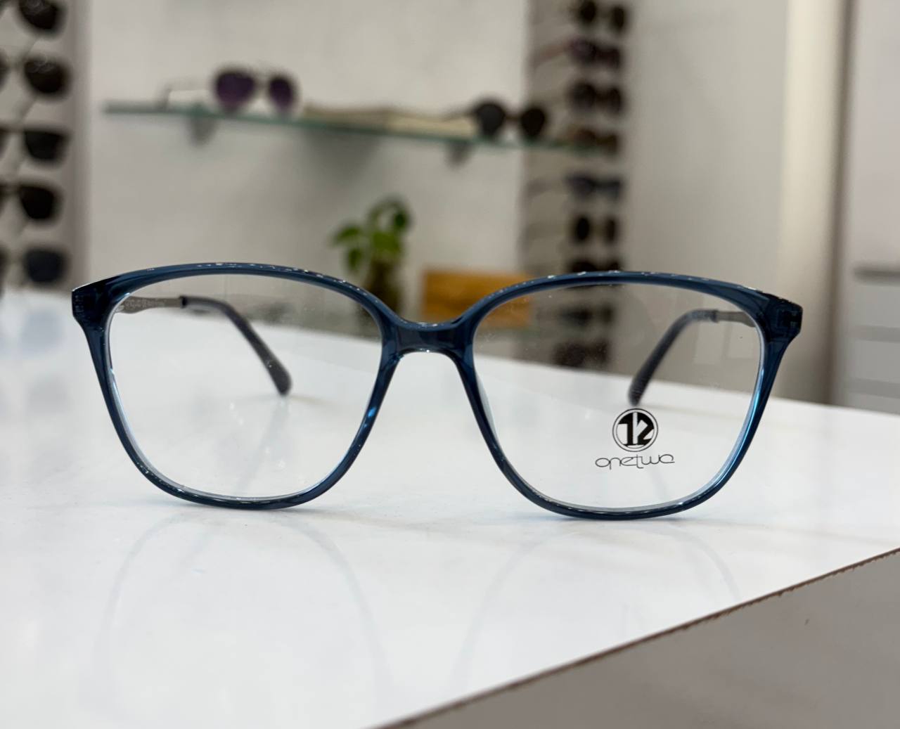 فریم طبی زنانه وان تو 0005