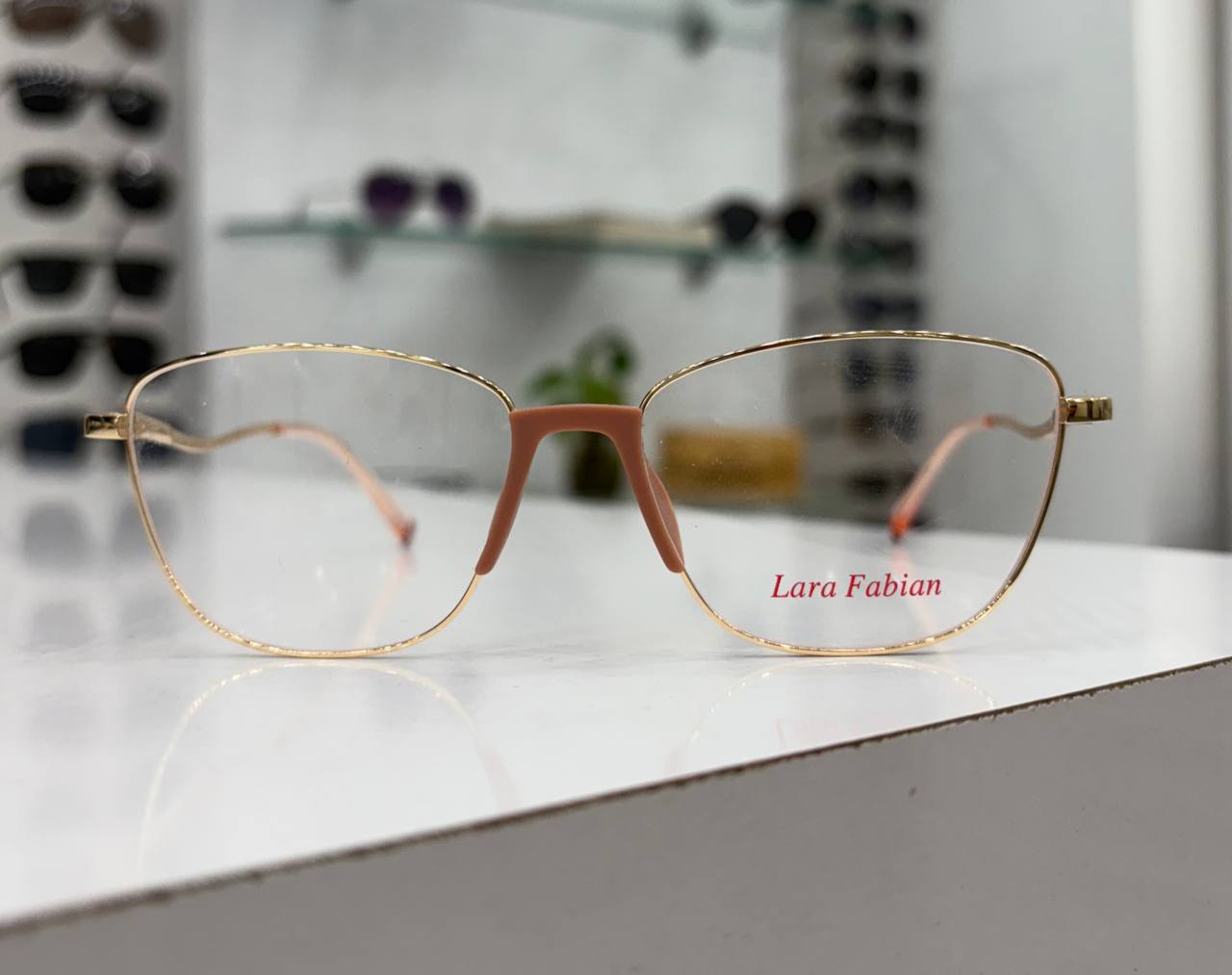 فریم طبی زنانه لارا فابین 0007